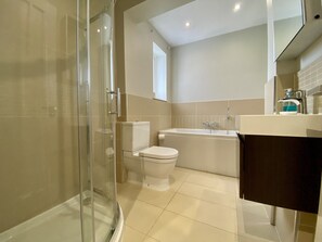 Bathtub, hair dryer