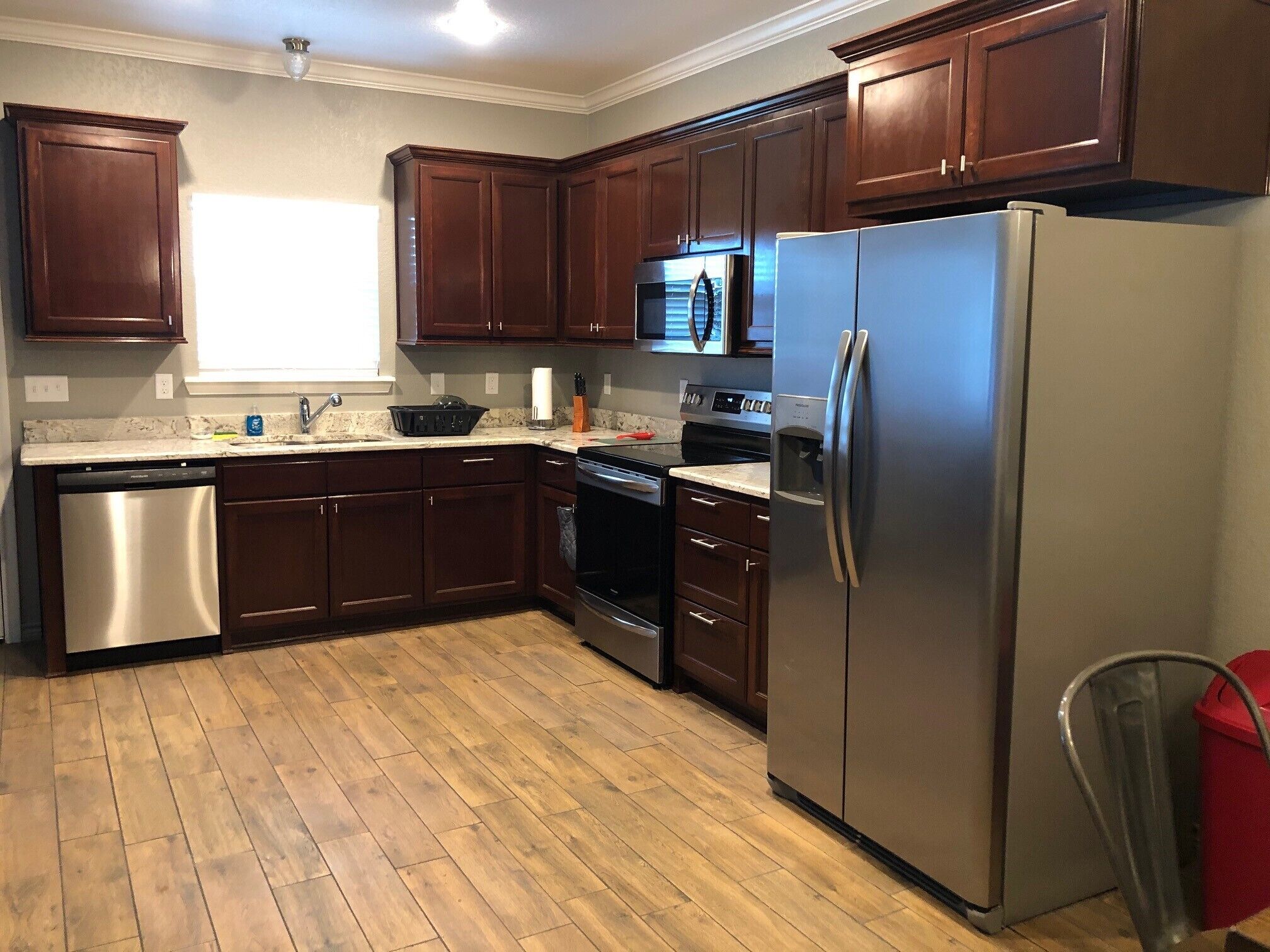 The Howdy, Apartment C, Building 2