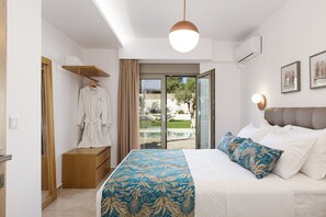 3 Schlafzimmer, Zimmersafe, Bügeleisen/Bügelbrett, Reisekinderbett