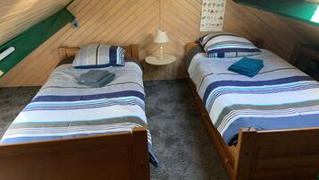 2 chambres, lit parapluie, Wi-Fi gratuit, draps fournis