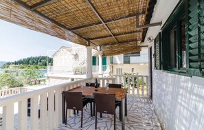 Apartment | Exterior - Nice Home in Blace With Wifi and 1 Bedrooms (Slivno)