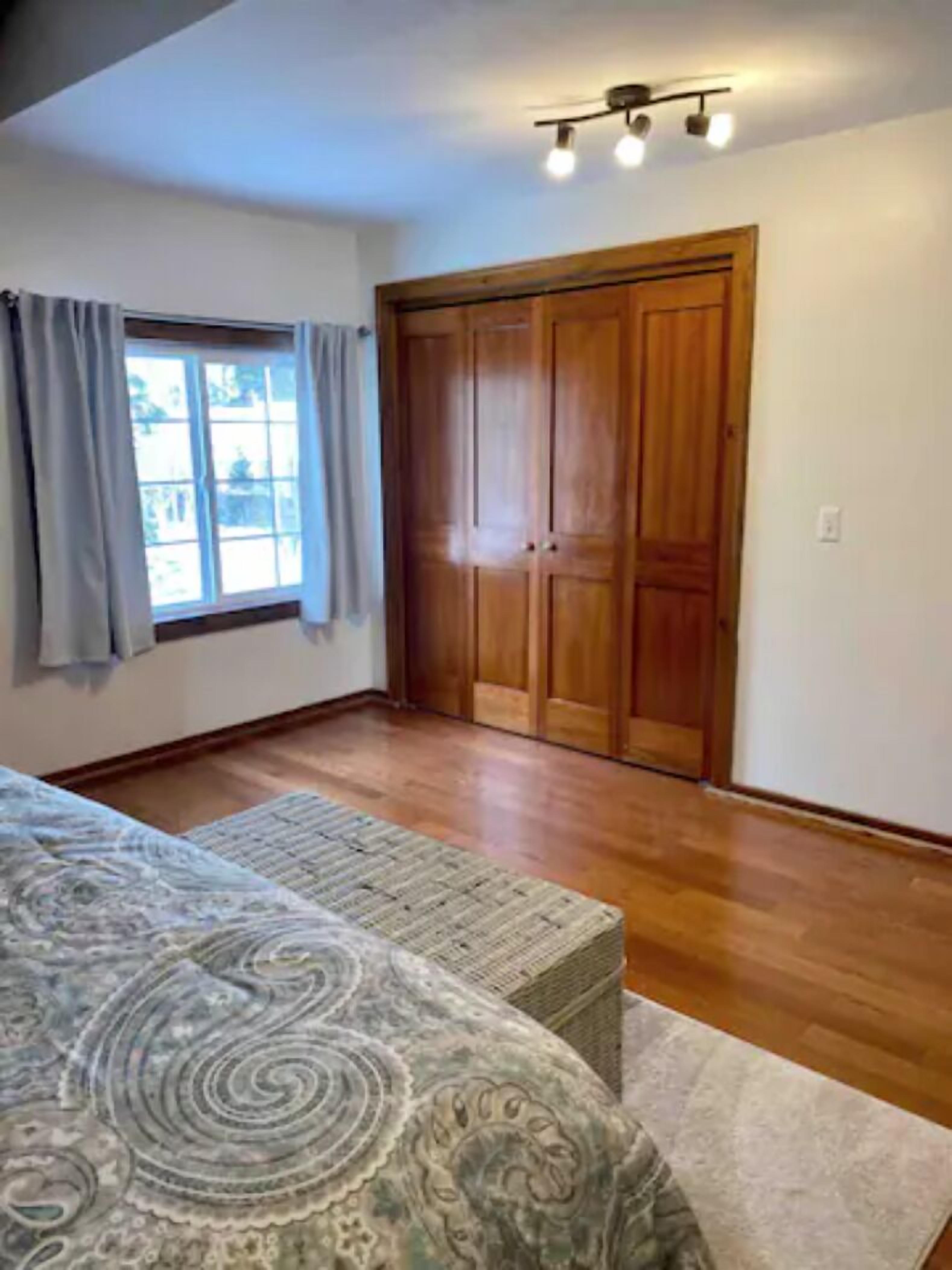 Quiet Retreat-Fireplace-Playscape-Firepit