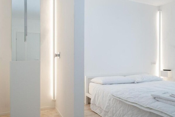 1 Schlafzimmer, Bügeleisen/Bügelbrett, Reisekinderbett, kostenloses WLAN