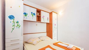 Unclassified image, 4 of 22, button - Beautiful Home in Senj With 1 Bedrooms and Wifi (Senj)