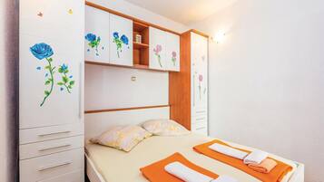 House | 1 bedroom, free WiFi