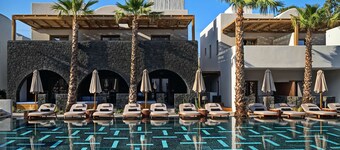 Radisson Blu Zaffron Resort, Santorini