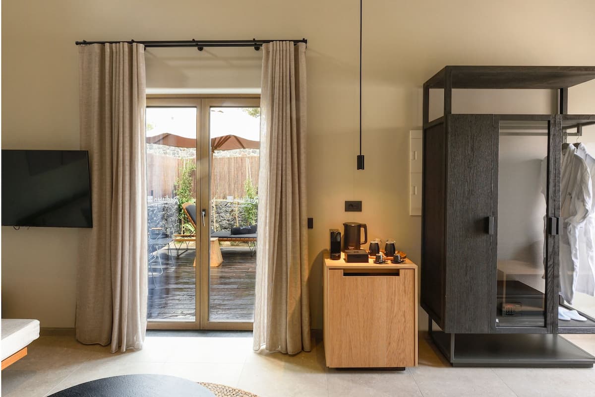 Junior Suite, Terrace (Plunge Pool)