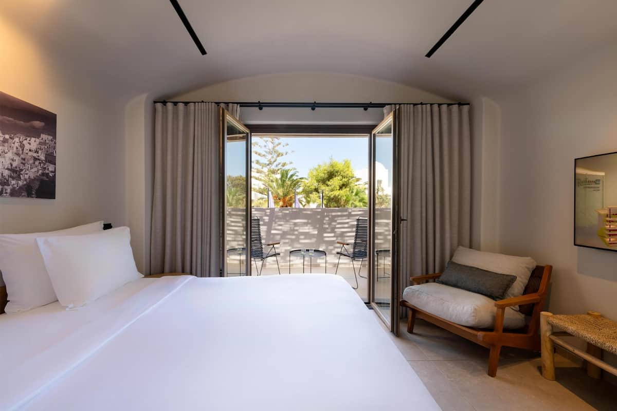 Villa - 1 sovrum - terrass (Plunge Pool) | 1 sovrum, värdeförvaringsskåp på rummet och skrivbord