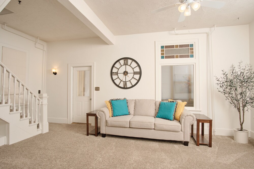 Walker’s Hidden Gem! Steps to Downtown Walker & Heartland Trail! Includes Garage