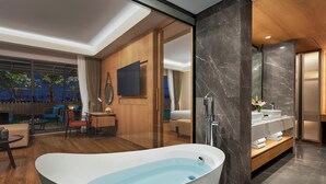 Suite, 1 kingsize-seng med sovesofa | Dypt badekar