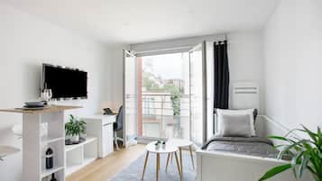 Fer et planche Ă repasser, Wi-Fi gratuit, draps fournis