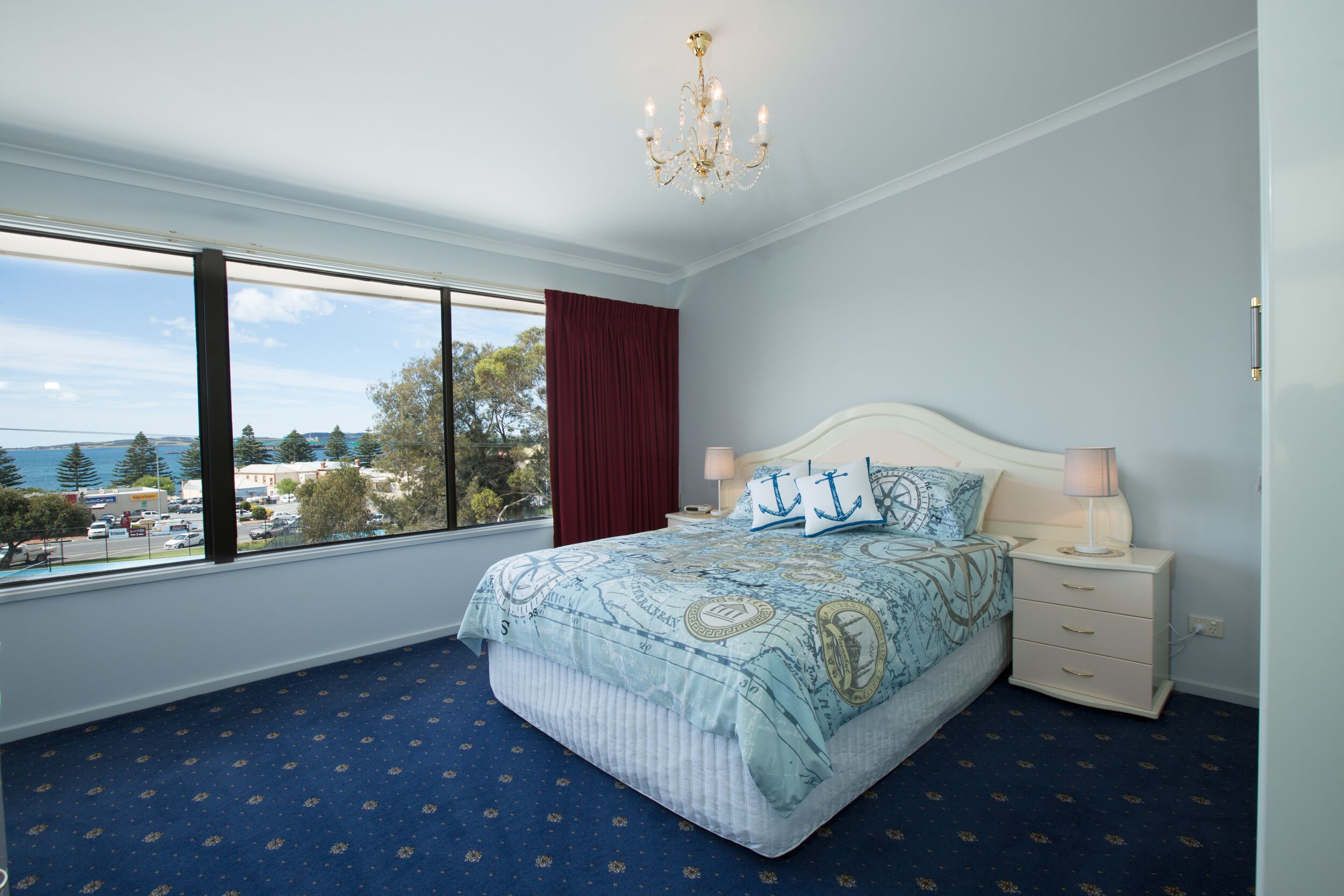 Boston Bay Apartment