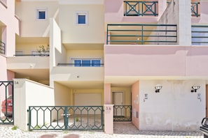 Exterior - Sesimbra Sea View Villa (C110) (Sesimbra)