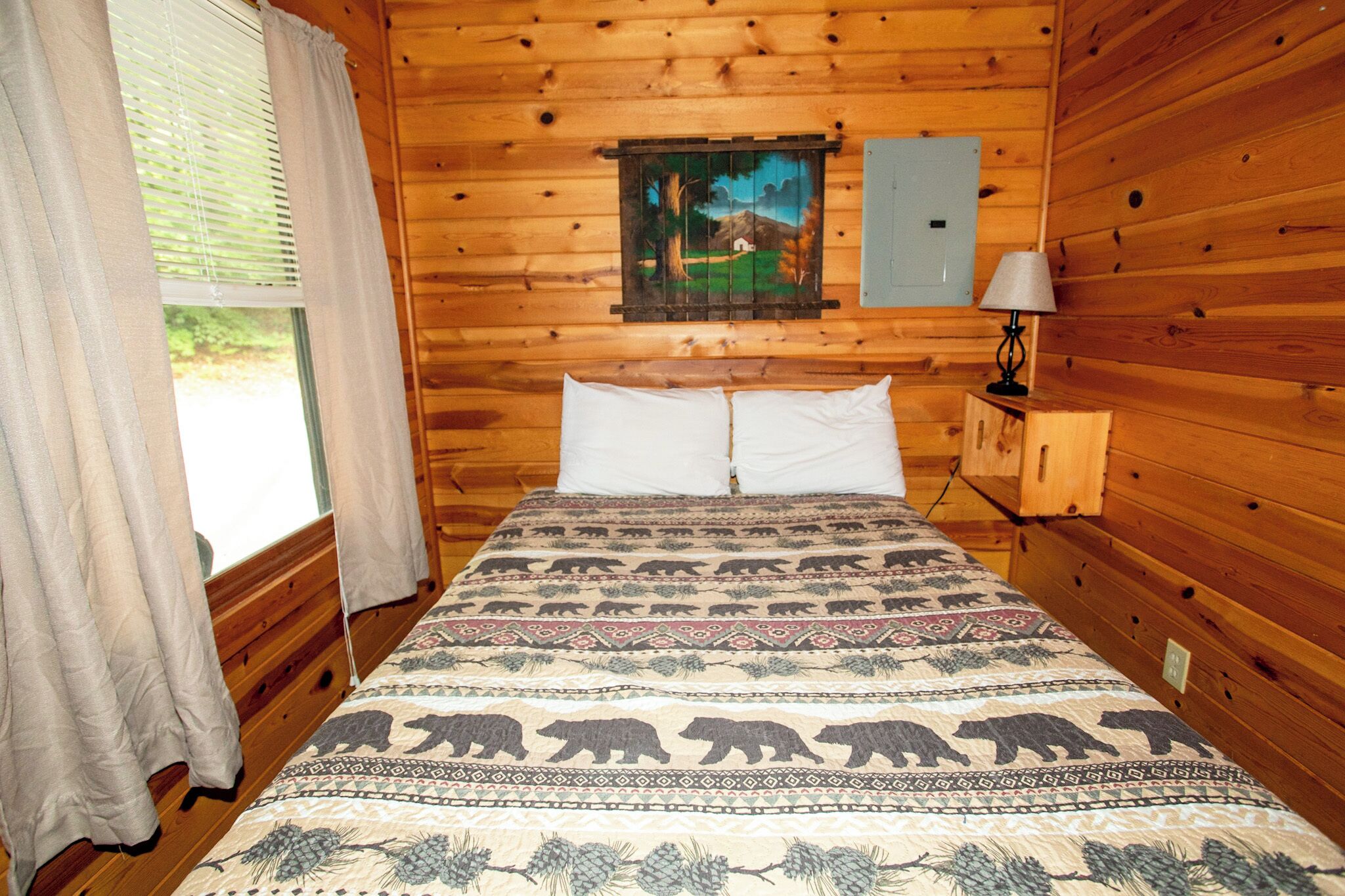 Cabin 2301 - Cute Log Cabin inside Private Resort