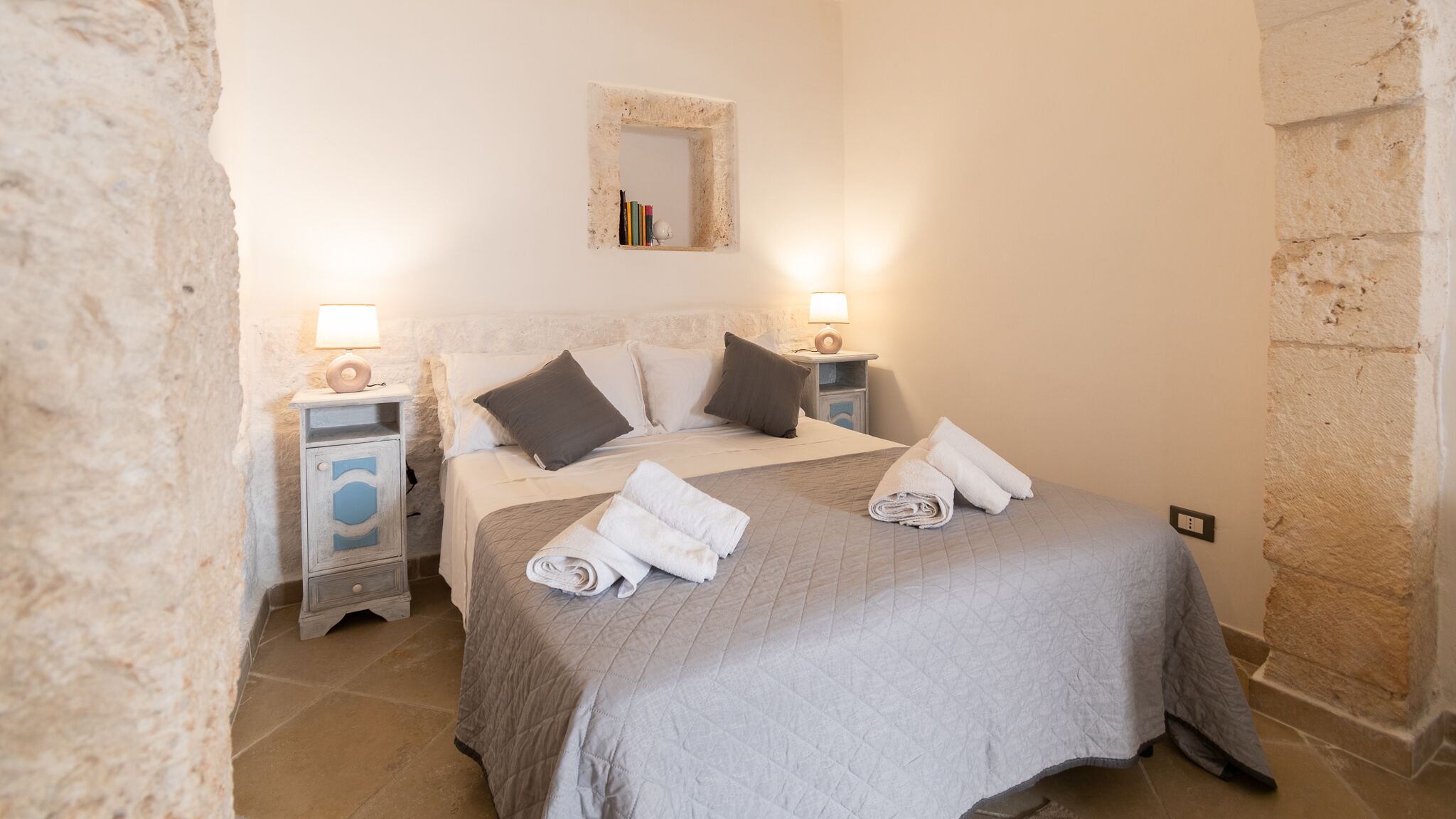 Il Vico di Ostuni Suite by Typney