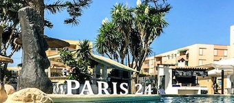 Spectacular penthouse 100m from beach in the middle of the Arenal area