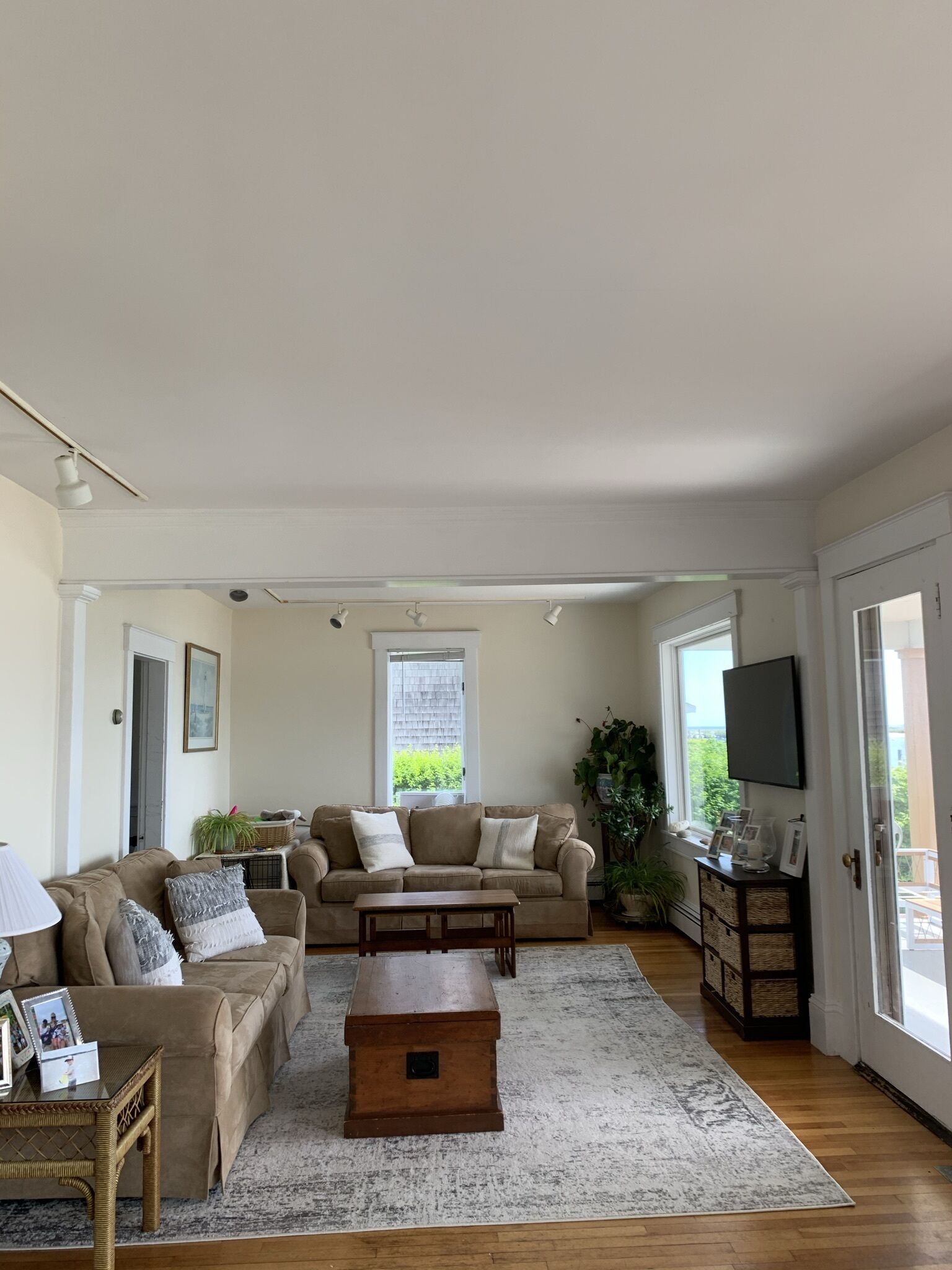 Waterfront House On Oak Bluffs Harbor