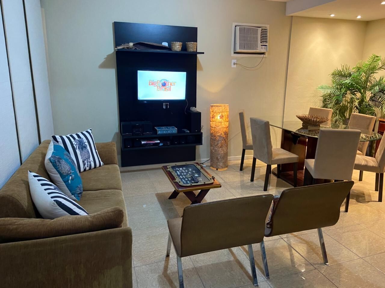 A dream by the sea, Porto da Ribeira