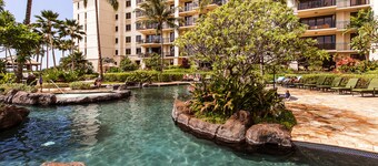 Hale Moana by AvantStay |  Incredible Hawaii Beach Resort w/ Pool & Hot Tub!