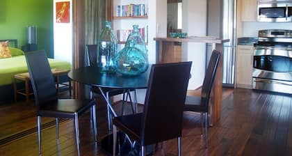 B10: 1 bedroom, 3rd floor, oceanview