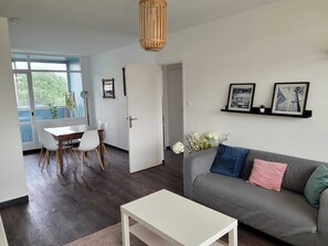 Télévision, espaces bureaux