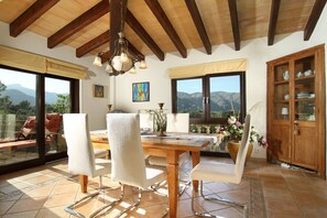 Dining - Llobarro, Villa-Finca 5StarsHome Mallorca (Pollensa / Pollença)