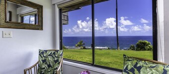 A1: 1 bedroom, 1st floor, oceanfront