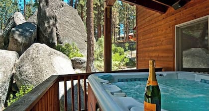 Incredible Tahoe Vacation Experience for 10 guests, 4 Bed, 4 Bath, 3600 sq ft