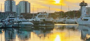 Marina - Charming 7 brm villa in Marina Vallarta , steps from beach+marina+golf !!! (Puerto Vallarta)