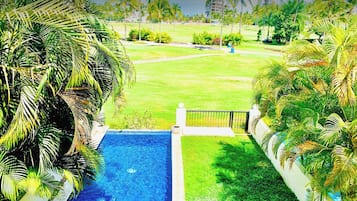 Outdoor pool, a heated pool