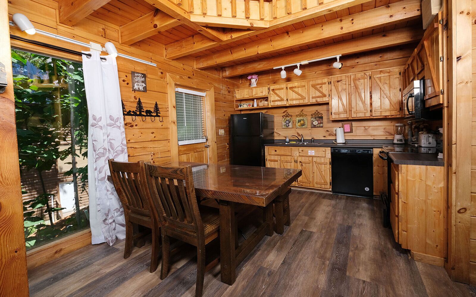 High Serenity - Serene Mountain Views