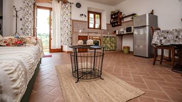 1 camera, una cassaforte in camera, ferro/asse da stiro, Wi-Fi gratuito