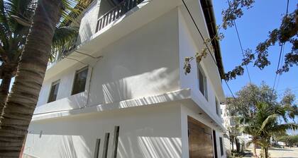 Punta Sal Beach house, WiFi, 1st floor+Grill