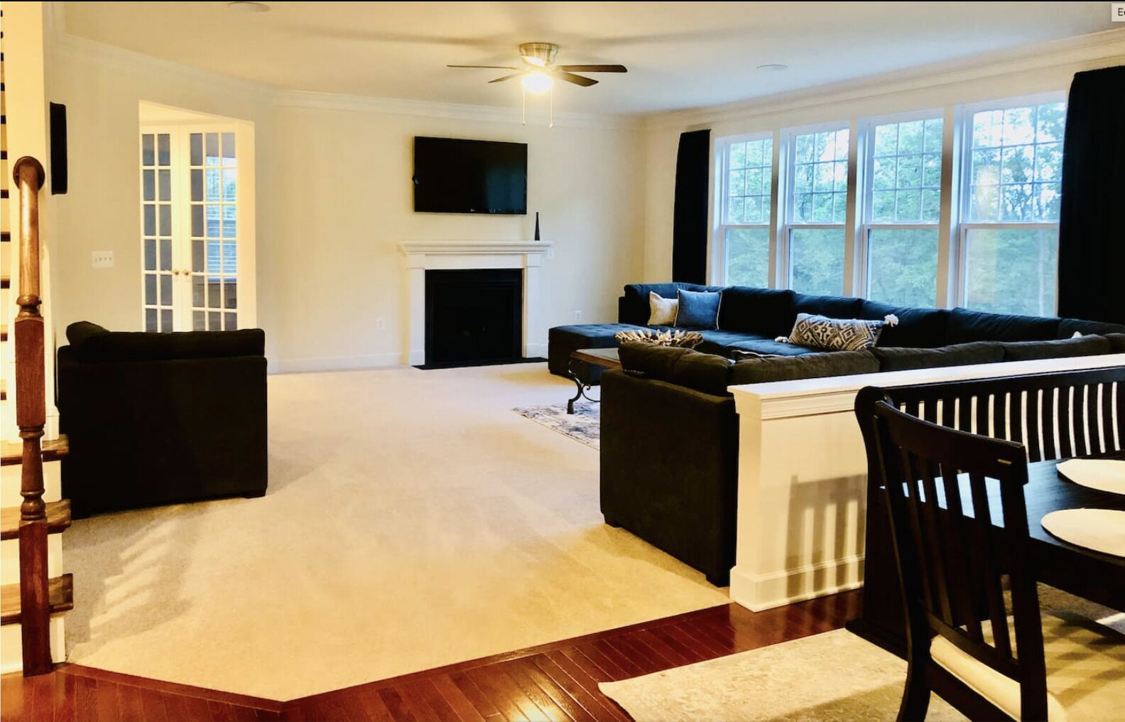 Mulberry Manor House<br> Spacious, Private & Peaceful Retreat  - 