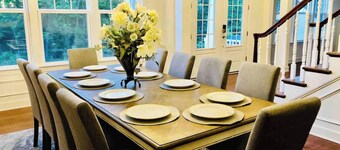 Mulberry Manor House<br> Spacious, Private & Peaceful Retreat  - 