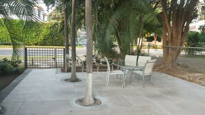 Outdoor dining - Hermosa Casa Vacacional en un destino rodeado de hermosos jardines (Atlatlahucan Morelos)