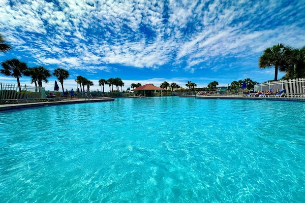Piscina a l'aire lliure