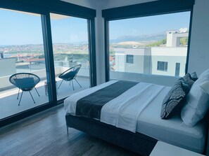 5 bedrooms, iron/ironing board, WiFi - Luxury Villa Soulmate (Podstrana)