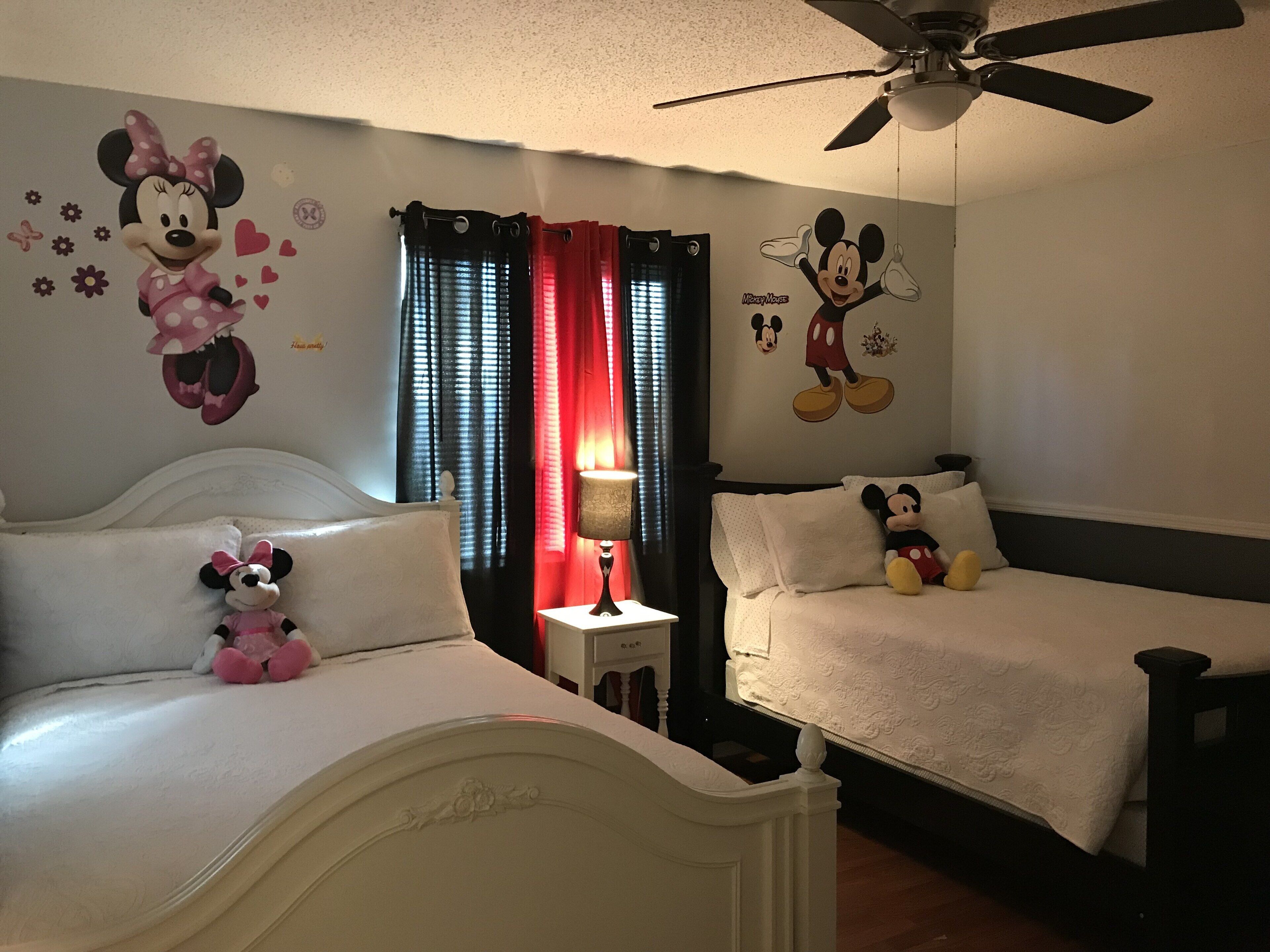 Near Disney Sleeps up to 14ppl / 10 min from Airport