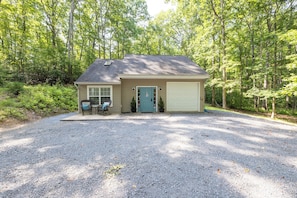 Exterior - Beavers Bungalow-Hot-tub/WIFI (Mineral)