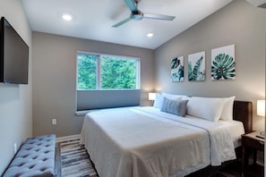 3 habitaciones, tabla de planchar con plancha, wifi y ropa de cama 