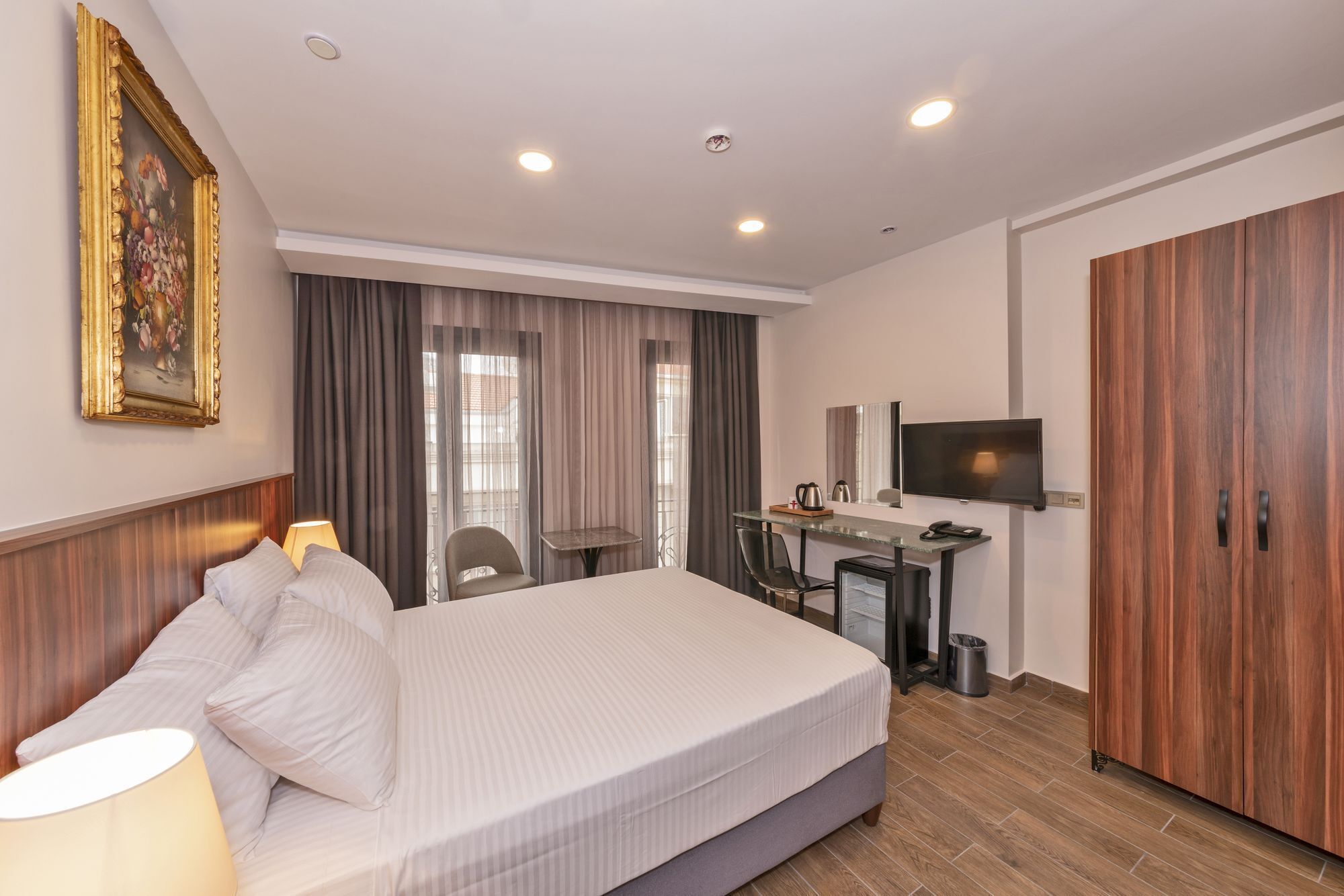 La Wisteria Boutique Hotel, Istanbul: Hotel Reviews, Rooms & Prices | Hotels .com