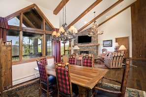 Luxury Condo | In-room dining - Luxury Penthouse at Bear Paw Lodge (Avon)