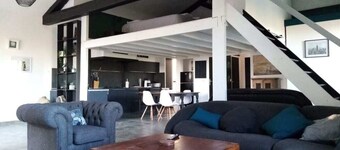 Gîte, 102 m2, large private terrace.  Swimming pool/parking area on the property