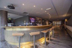 Bar (on property) - Bilderberg Hotel De Buunderkamp (Wolfheze)