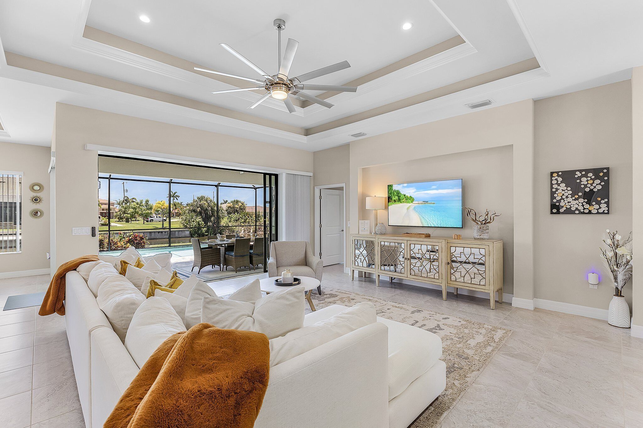 Smart-tv en een kantoor