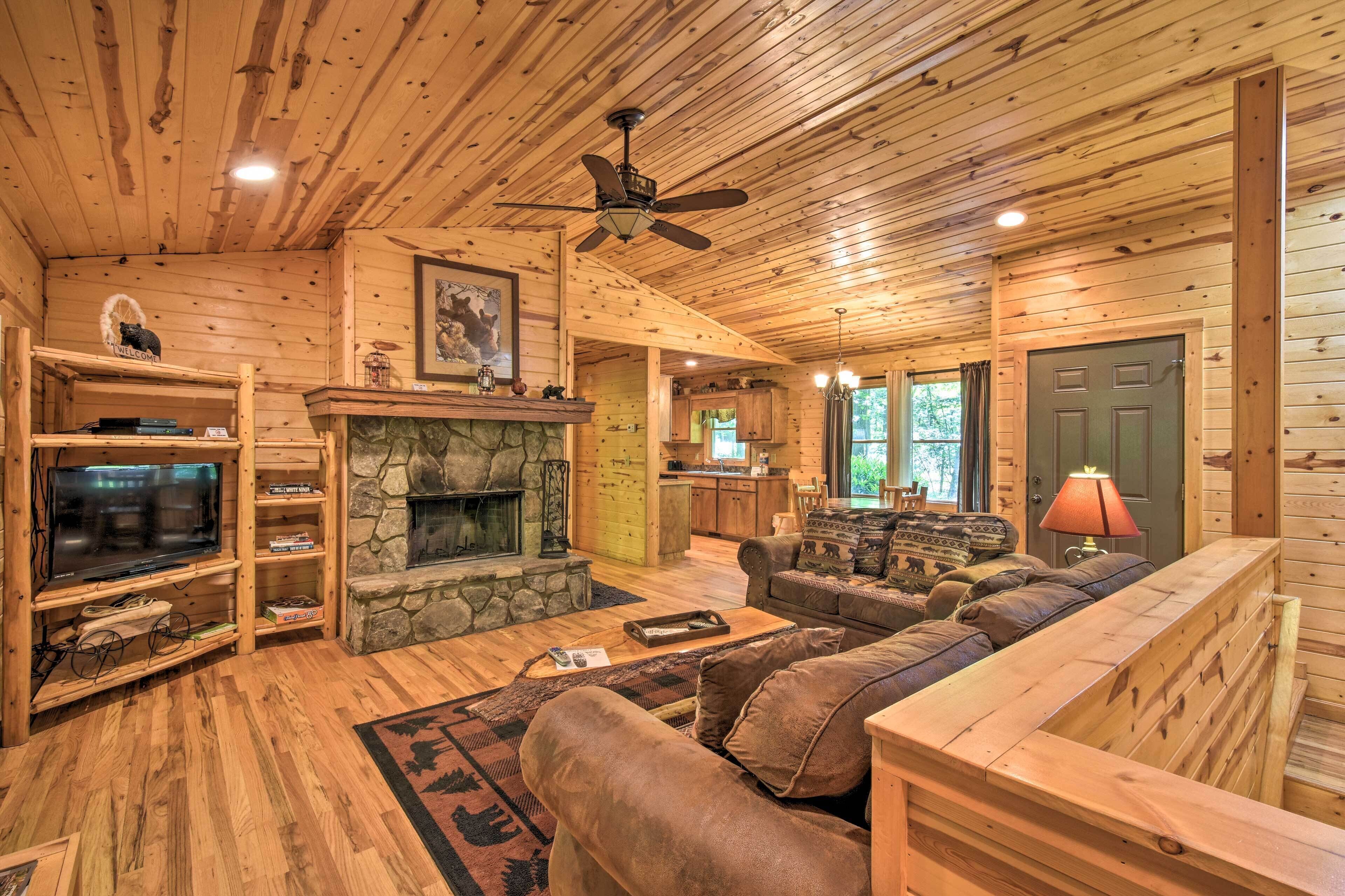 ‘The Bear Paw’ at the Sautee Mountain Retreat