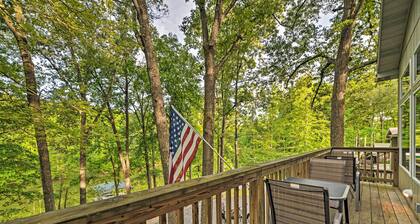 Lake Barkley Home: Private Dock, Kayaks, Fire Pit!