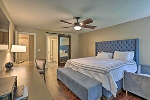 5 bedrooms, laptop workspace, Internet, bed sheets