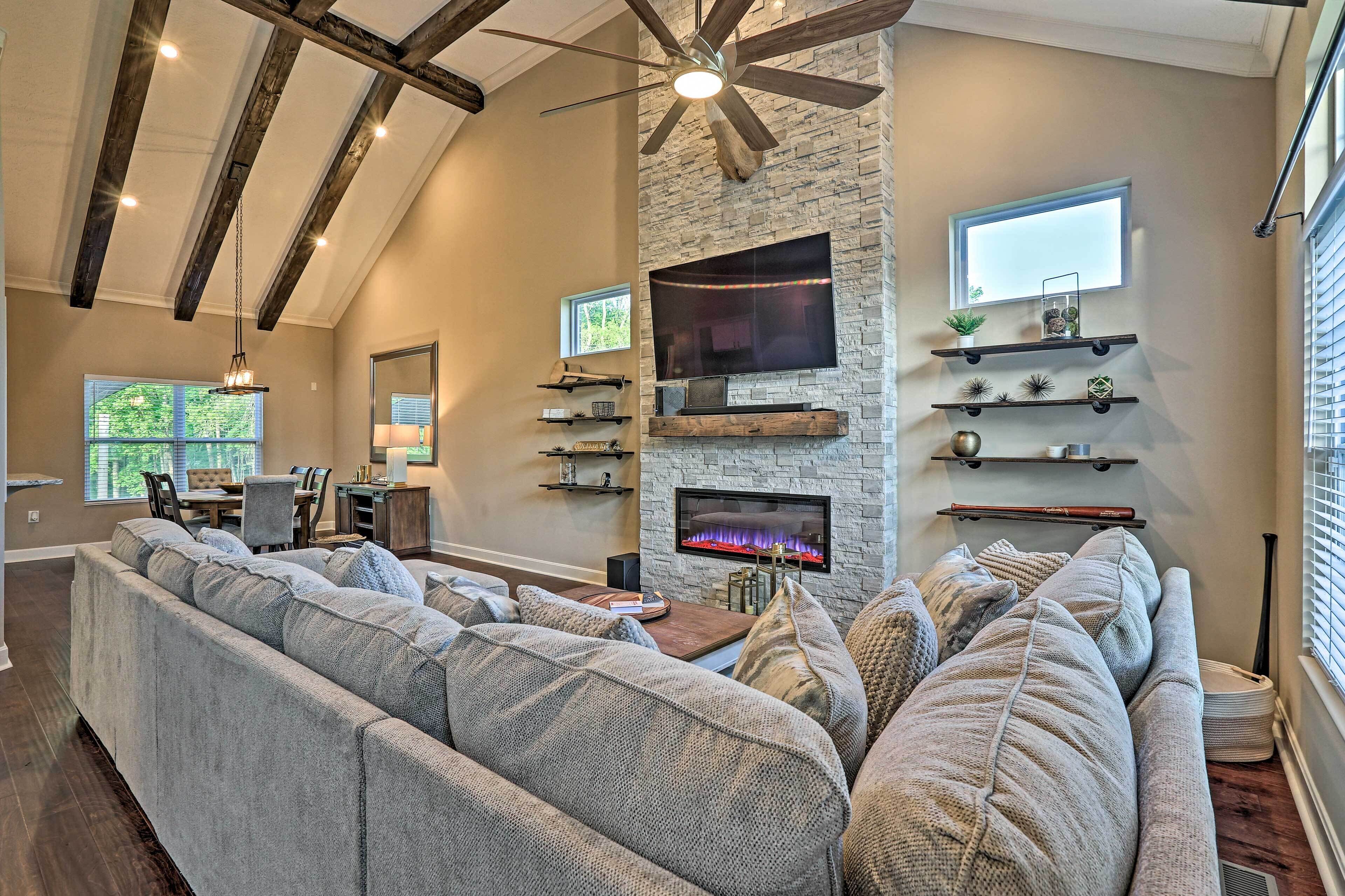 Spacious Family Home w/ Fire Pits, Large Yard